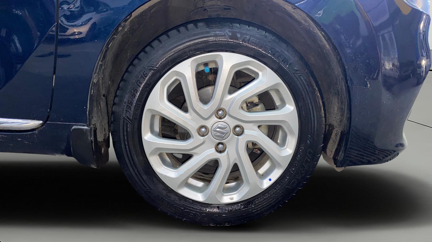 2023 Maruti Baleno  ZETA CNG 1.2L, CNG, Manual, 1,06,919 km, Right Front Wheel