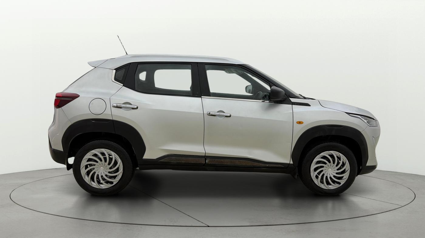 2022 Nissan MAGNITE XE, Petrol, Manual, 12,837 km, Right Side View