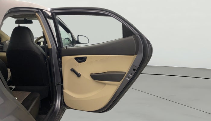 2016 Hyundai Eon 1.0 MAGNA +, Petrol, Manual, 15,182 km, RHS Rear Door