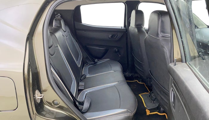 2018 Renault Kwid RXT 1.0 (O), Petrol, Manual, 23,709 km, Right Side Rear Door Cabin