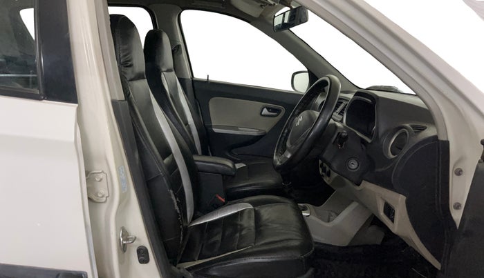 2015 Maruti Alto K10 VXI, Petrol, Manual, 77,292 km, Right Side Front Door Cabin