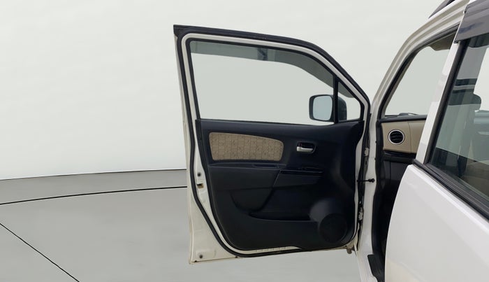 2018 Maruti Wagon R 1.0 VXI, CNG, Manual, 79,934 km, LHS Front Door