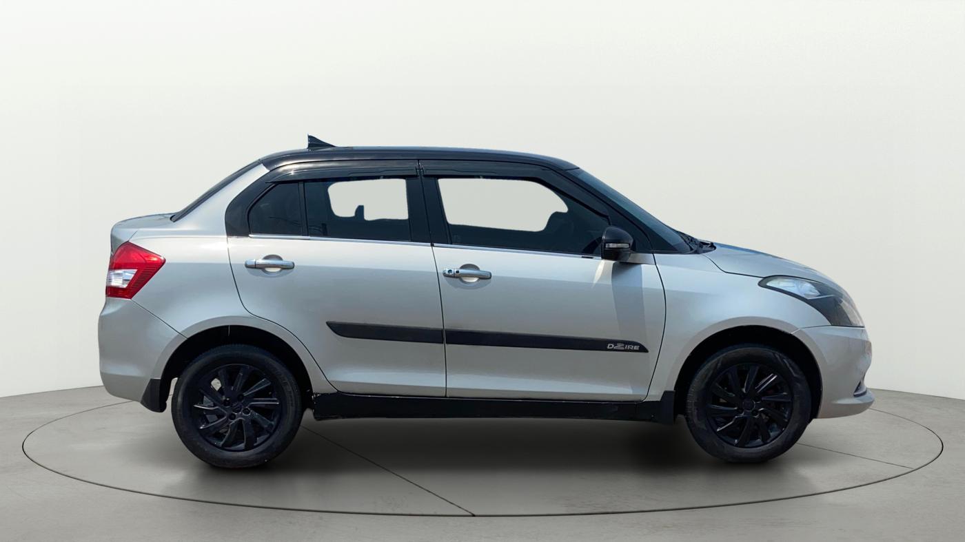 2015 Maruti Swift Dzire ZXI, Petrol, Manual, 76,554 km, Right Side View