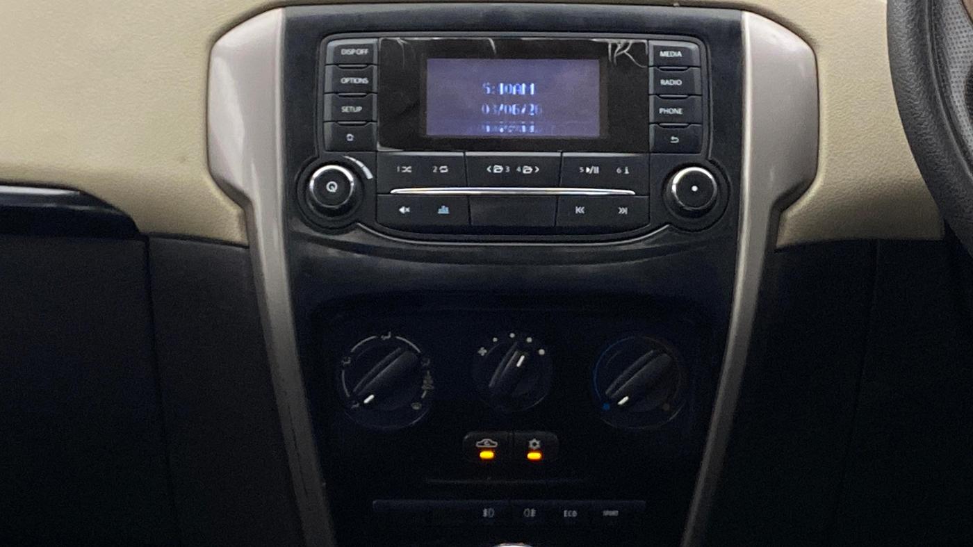 2015 Tata Zest XMS PETROL, Petrol, Manual, 89,481 km, Air Conditioner