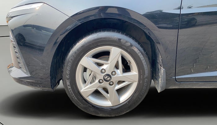 2023 Hyundai Verna S MT 1.5 MPI, Petrol, Manual, 24,896 km, Left Front Wheel