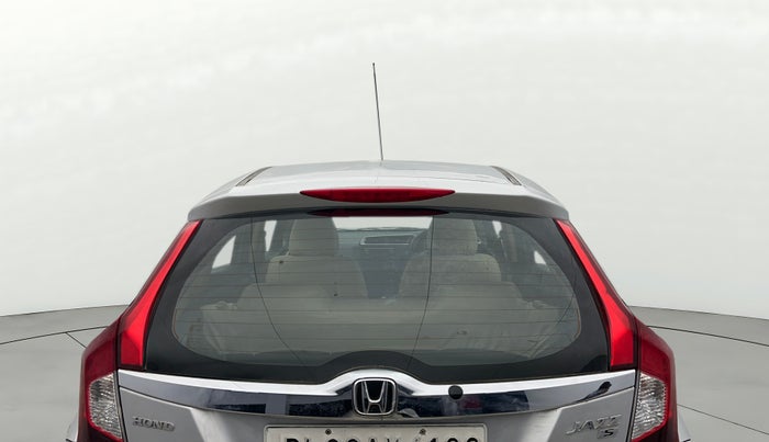 2016 Honda Jazz 1.2L I-VTEC S, Petrol, Manual, 1,41,338 km, Rear Windshield