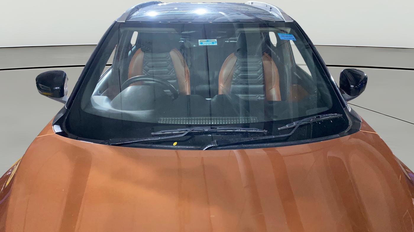 2024 Nissan MAGNITE Tekna Plus 1.0 Petrol MT, Petrol, Manual, 14,642 km, Front Windshield