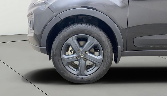 2022 Tata NEXON XZ PLUS (O) PETROL DARK EDITION, Petrol, Manual, 51,538 km, Left Front Wheel