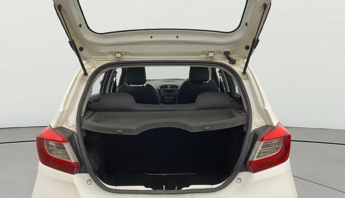 2018 Tata Tiago XZA PETROL, Petrol, Automatic, 33,042 km, Boot Open Zoomed View