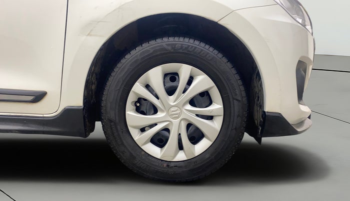 2020 Maruti Swift VXI, Petrol, Manual, 49,503 km, Right Front Wheel