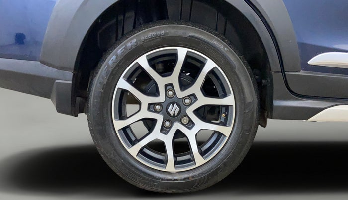 2022 Maruti XL6 ZETA AT, Petrol, Automatic, 34,482 km, Right Rear Wheel