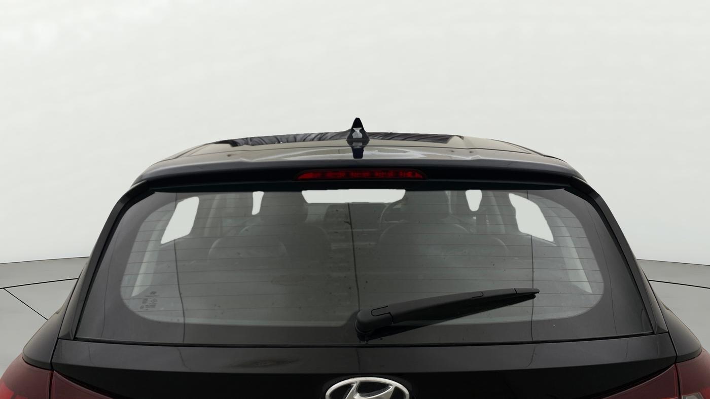 2022 Hyundai NEW I20 ASTA (O) 1.2 AT, Petrol, Automatic, 69,504 km, Rear Windshield