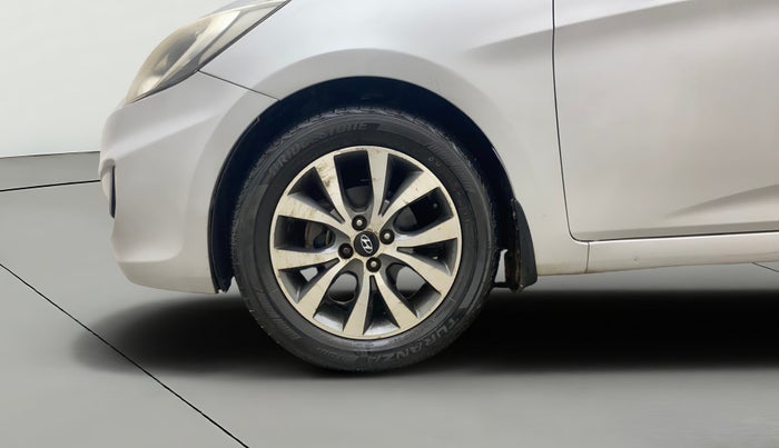 2014 Hyundai Verna FLUIDIC 1.6 CRDI SX, Diesel, Manual, 1,44,910 km, Left Front Wheel