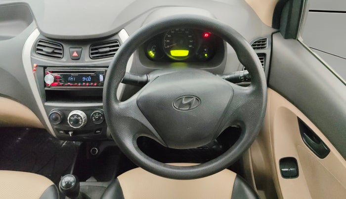 2015 Hyundai Eon ERA +, Petrol, Manual, 70,797 km, Steering Wheel Close Up