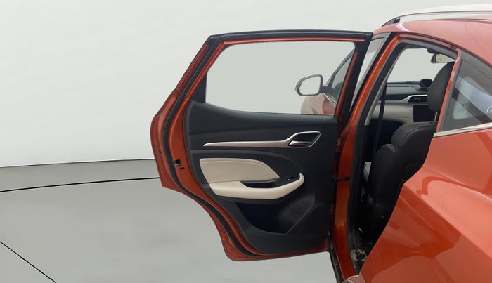 2022 MG ASTOR SMART 1.5 CVT, Petrol, Automatic, 37,645 km, LHS Rear Door