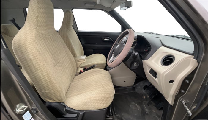 2019 Maruti New Wagon-R VXI 1.2, Petrol, Manual, 83,760 km, Right Side Front Door Cabin