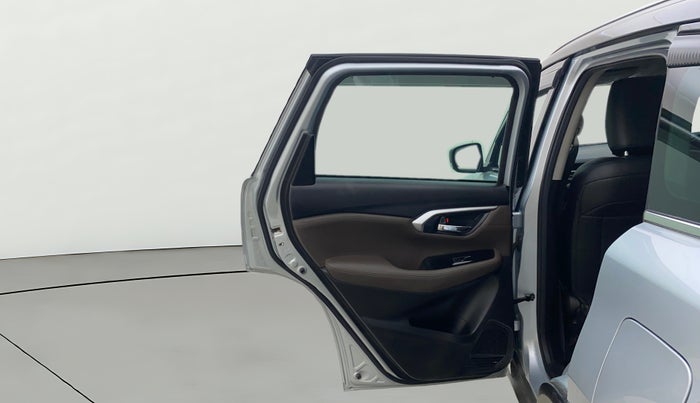 2022 Toyota URBAN CRUISER HYRYDER G HYBRID, Hybrid, Automatic, 49,186 km, LHS Rear Door