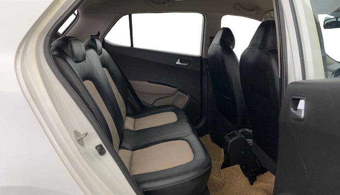 2019 Hyundai Grand i10 SPORTZ 1.2 KAPPA VTVT, Petrol, Manual, 87,817 km, Right Side Rear Door Cabin