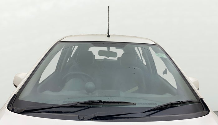 2013 Maruti Ritz ZXI, Petrol, Manual, 43,931 km, Front Windshield