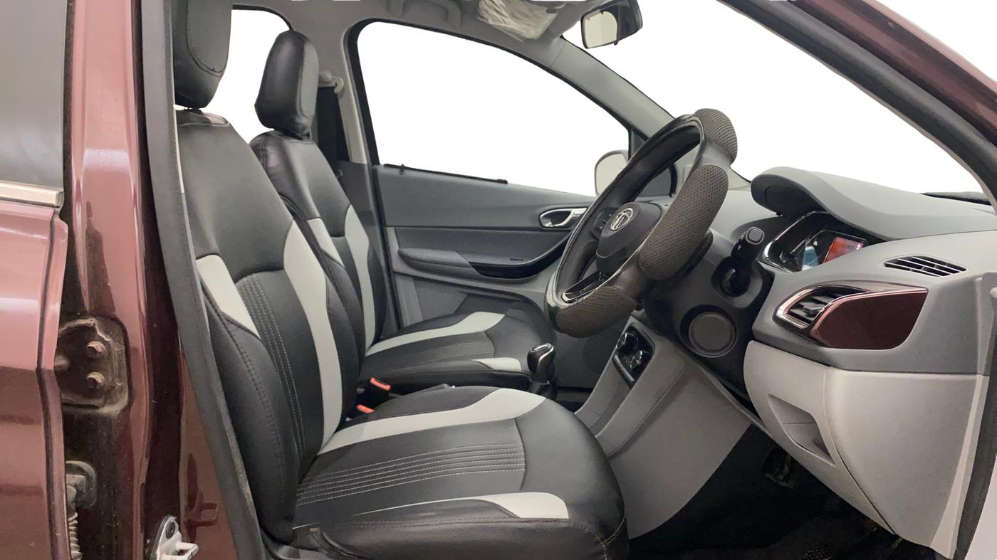 2020 Tata TIGOR XZ PLUS PETROL, Petrol, Manual, 30,031 km, Right Side Front Door Cabin