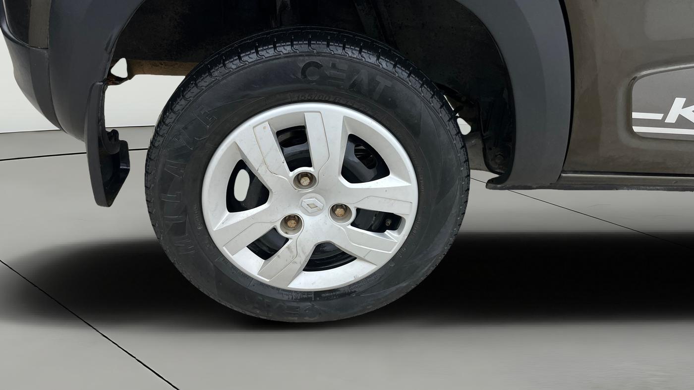 2019 Renault Kwid RXT 1.0 AMT (O), Petrol, Automatic, 43,393 km, Right Rear Wheel