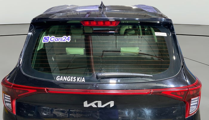 2022 KIA CARENS LUXURY PLUS 1.4 PETROL 7 STR, Petrol, Manual, 43,820 km, Rear Windshield