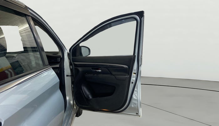 2023 Maruti XL6 ZETA CNG, CNG, Manual, 64,935 km, RHS Front Door