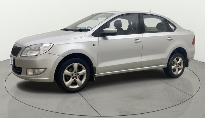 2013 Skoda Rapid AMBITION 1.6 TDI CR MT PLUS, Diesel, Manual, 89,400 km, Left Front Diagonal