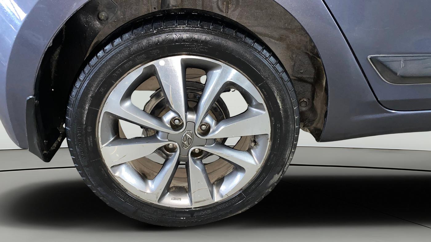2016 Hyundai Elite i20 ASTA 1.2 (O), Petrol, Manual, 66,539 km, Right Rear Wheel