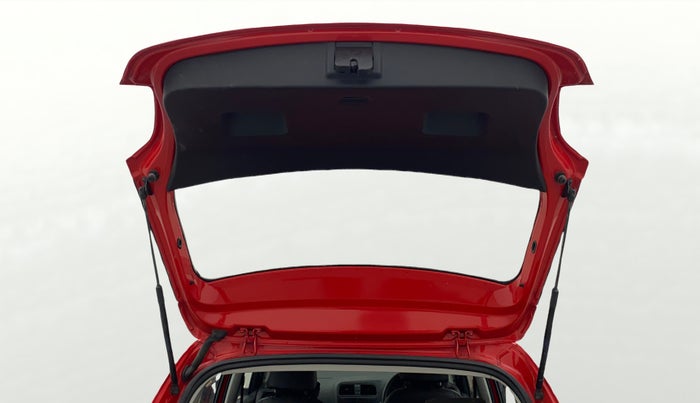 2018 Volkswagen Polo TRENDLINE 1.0L, Petrol, Manual, 53,814 km, Boot Door Open