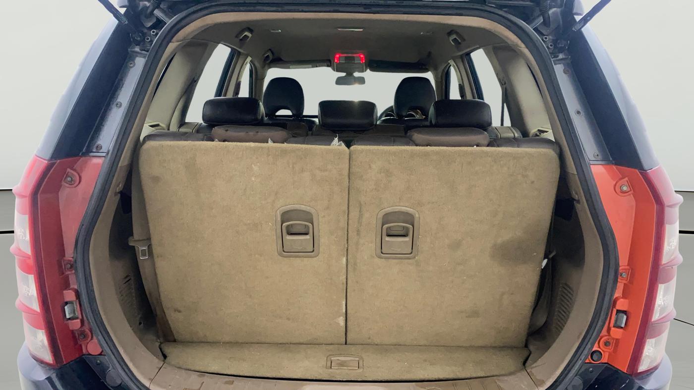 2012 Mahindra XUV500 W8, Diesel, Manual, 1,39,724 km, Boot Open Zoomed View