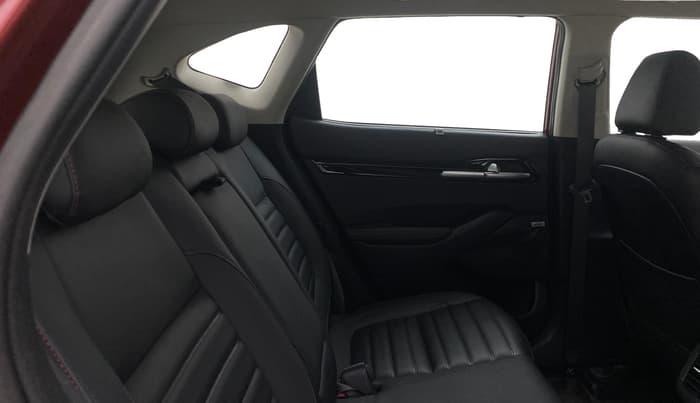 2022 KIA SELTOS GTX PLUS 1.4 PETROL, Petrol, Manual, 40,260 km, Right Side Rear Door Cabin