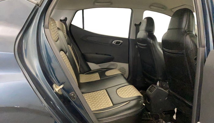 2020 Hyundai GRAND I10 NIOS SPORTZ 1.2 KAPPA VTVT CNG, CNG, Manual, 40,710 km, Right Side Rear Door Cabin