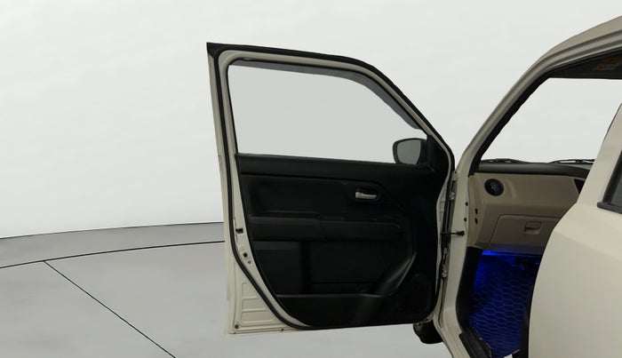 2023 Maruti New Wagon-R VXI 1.0, CNG, Manual, 38,869 km, LHS Front Door