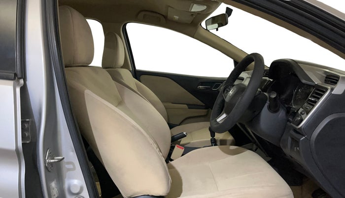 2018 Honda City 1.5L I-VTEC V MT, Petrol, Manual, 69,337 km, Right Side Front Door Cabin