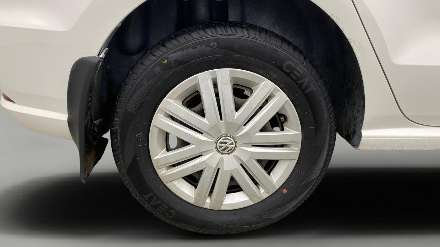 2019 Volkswagen Ameo TRENDLINE 1.0L, Petrol, Manual, 43,559 km, Right Rear Wheel