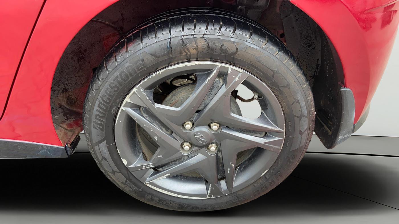 2021 Hyundai NEW I20 SPORTZ 1.2 AT, Petrol, Automatic, 97,518 km, Left Rear Wheel