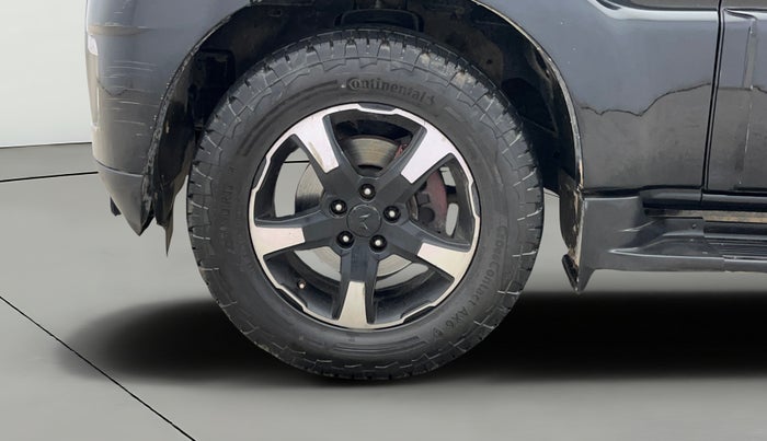 2023 Mahindra SCORPIO CLASSIC S11 7STR, Diesel, Manual, 43,948 km, Left Front Wheel