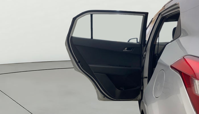 2016 Hyundai Creta SX PLUS AT 1.6 PETROL, Petrol, Automatic, 75,126 km, LHS Rear Door