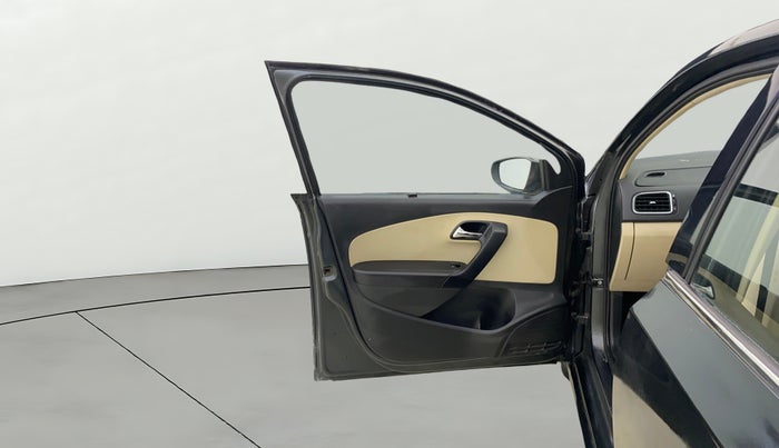 2018 Skoda Rapid STYLE 1.6 MPI AT, Petrol, Automatic, 74,971 km, LHS Front Door