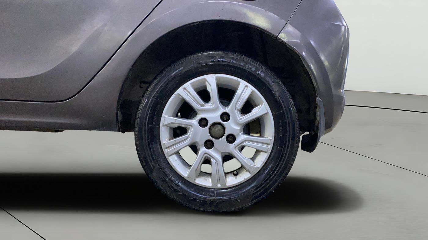 2018 Tata Tiago XZ PETROL, Petrol, Manual, 87,505 km, Left Rear Wheel