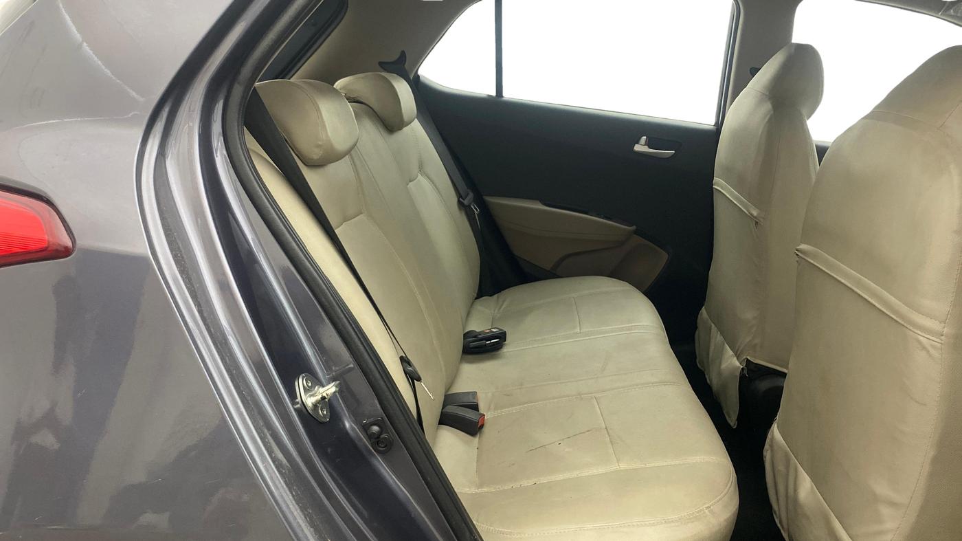 2014 Hyundai Grand i10 ASTA 1.2 KAPPA VTVT, Petrol, Manual, 33,573 km, Right Side Rear Door Cabin
