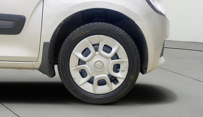 2017 Maruti IGNIS DELTA 1.2, Petrol, Manual, 85,534 km, Right Front Wheel