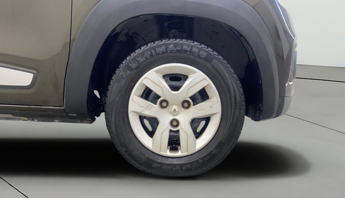 2017 Renault Kwid RXT 1.0, Petrol, Manual, 29,049 km, Right Front Wheel