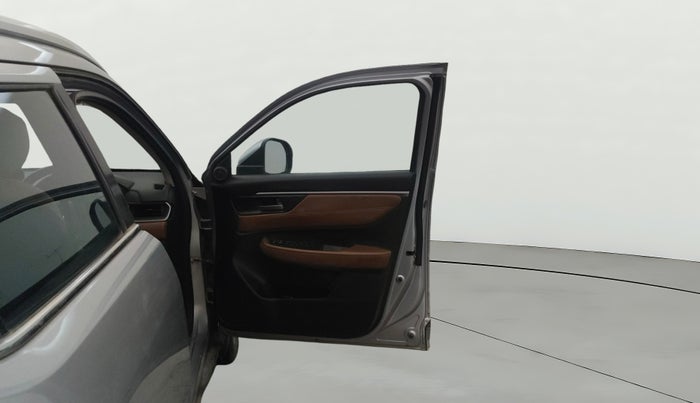 2023 Honda ELEVATE ZX CVT, Petrol, Automatic, 31,337 km, RHS Front Door