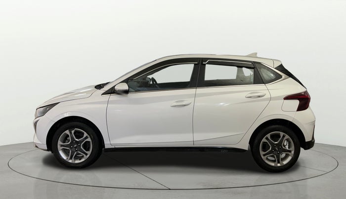 2023 Hyundai NEW I20 SPORTZ 1.2 MT, Petrol, Manual, 26,072 km, Left Side
