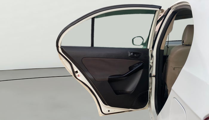 2016 Tata Zest XMS PETROL, Petrol, Manual, 49,072 km, LHS Rear Door