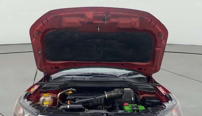 2019 Mahindra XUV300 W6 1.2 PETROL, Petrol, Manual, 45,892 km, Open Bonet