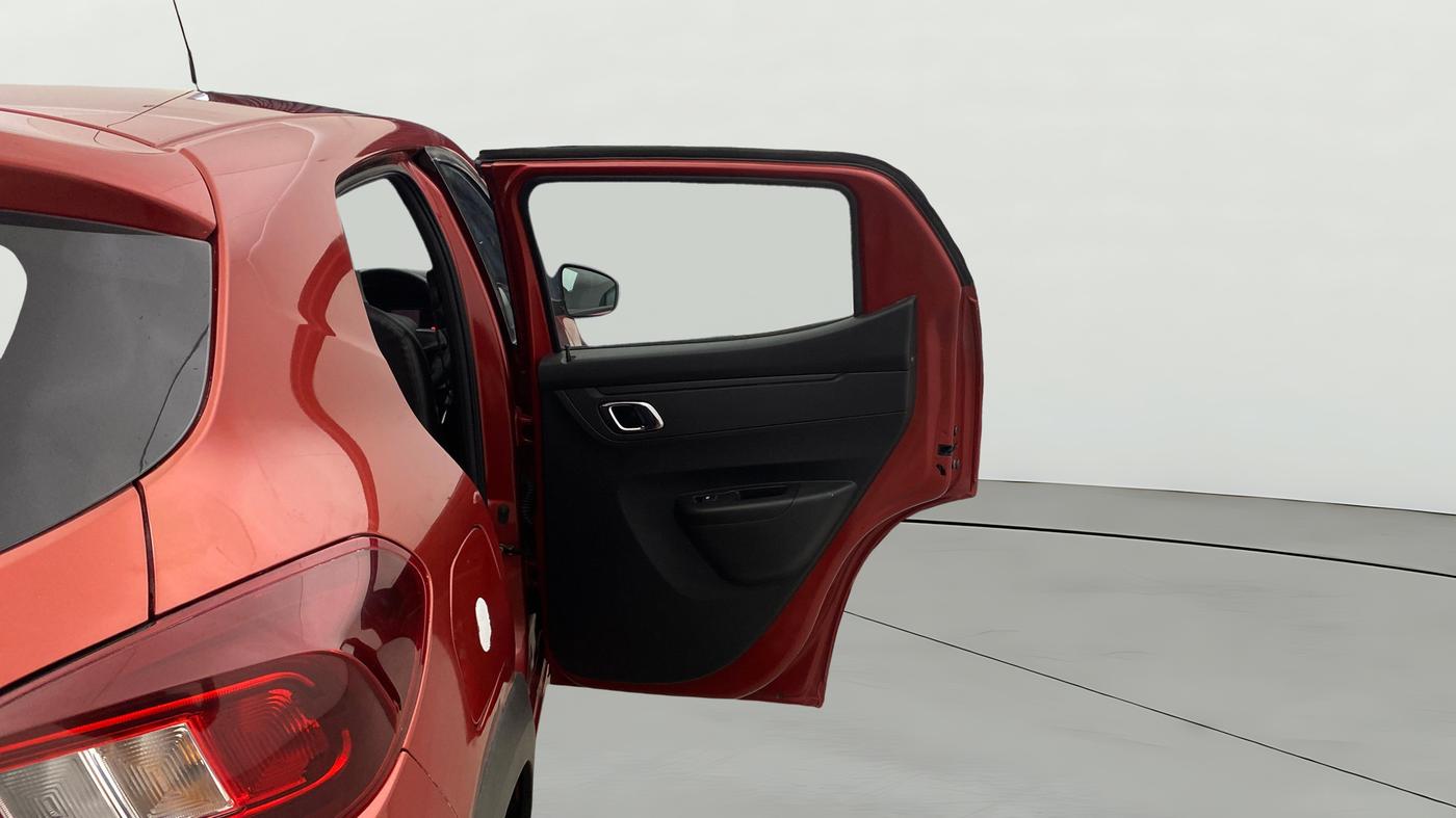 2020 Renault Kwid RXT 1.0 AMT (O), Petrol, Automatic, 50,196 km, RHS Rear Door