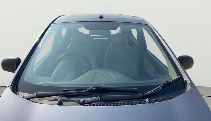 2017 Hyundai Eon ERA +, Petrol, Manual, 56,804 km, Front Windshield